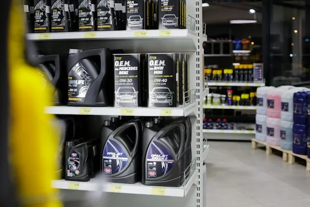 How To Pick The Best Engine Oil for Cars in India