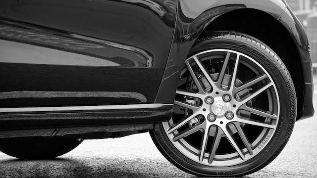 Tips for Selecting the Right Car Tires for Indian Roads