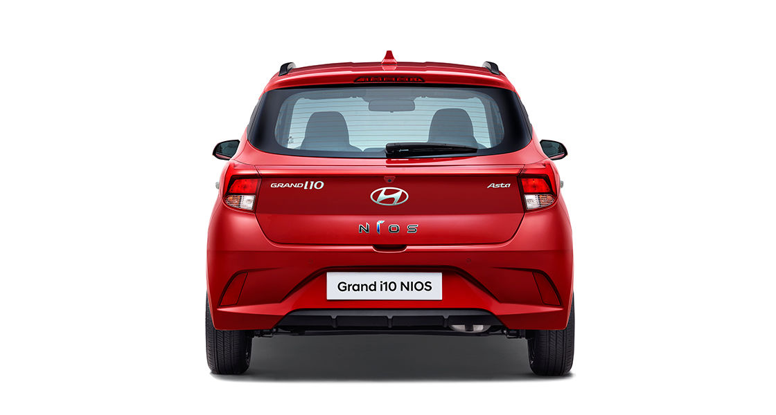 Hyundai Grand i10 Nios Price, Mileage, Features, Specs